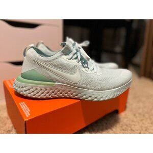 Nike Men Epic React 2 Teal Tint Running Shoes Size 11 Worn BQ8928-300 No Box